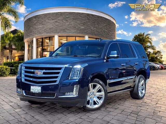2017 CADILLAC Escalade