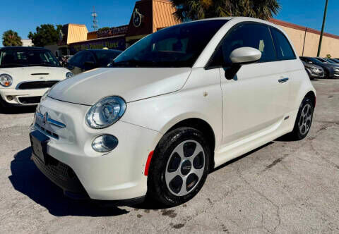 2017 FIAT 500