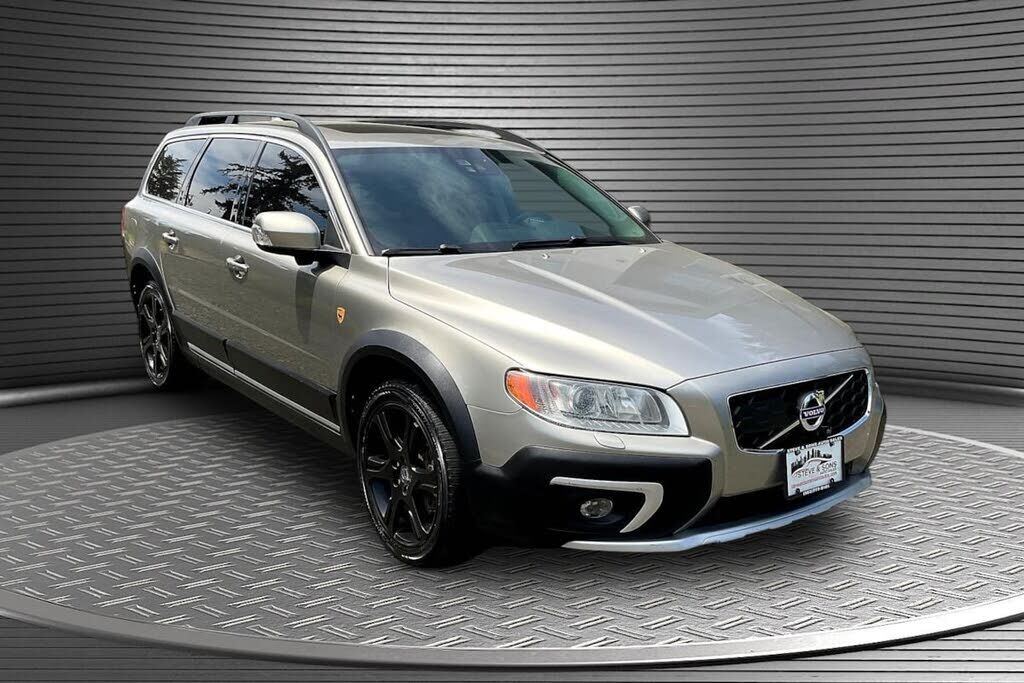 2015 VOLVO XC70