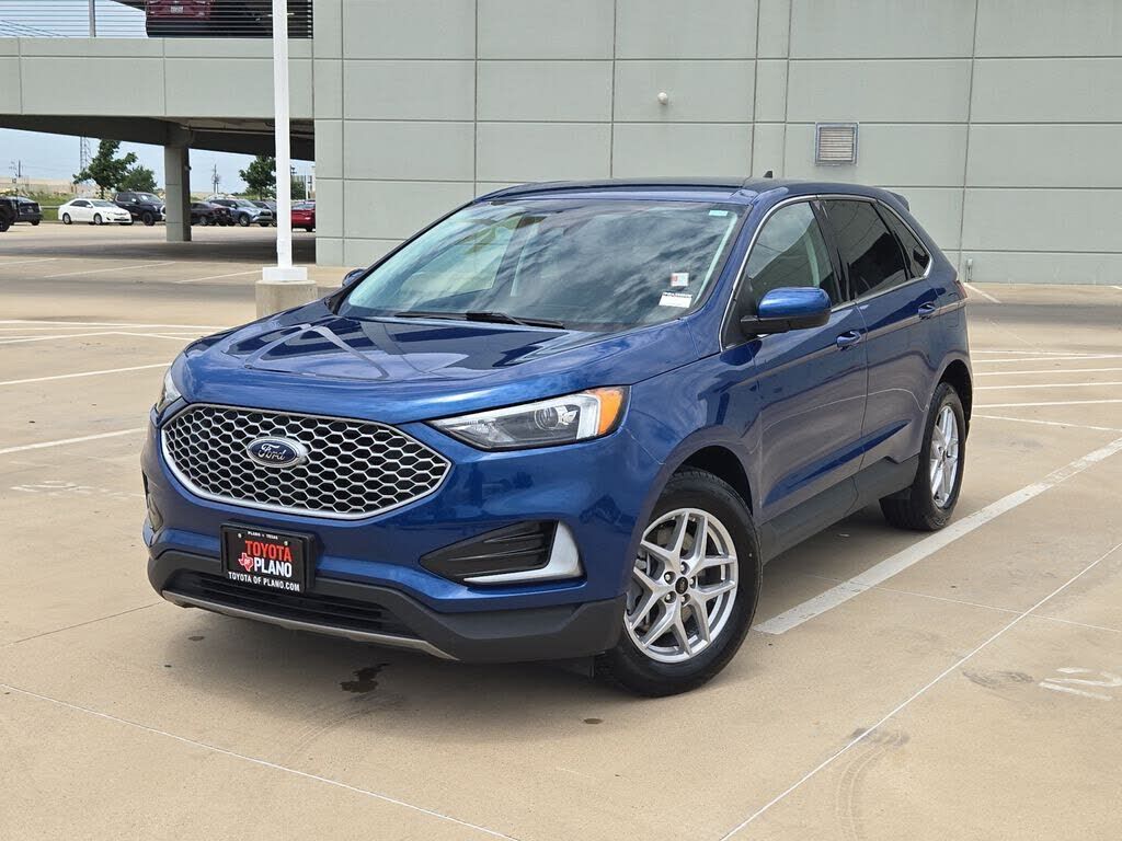 2023 FORD Edge