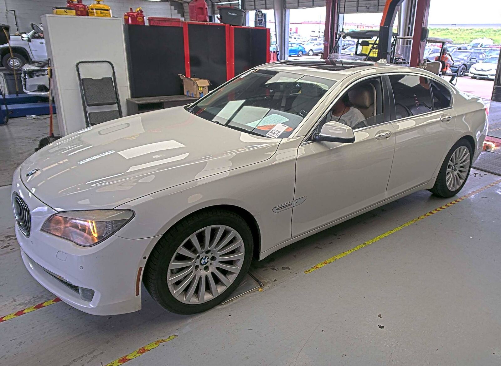 BMW 750i / ALPINA B7