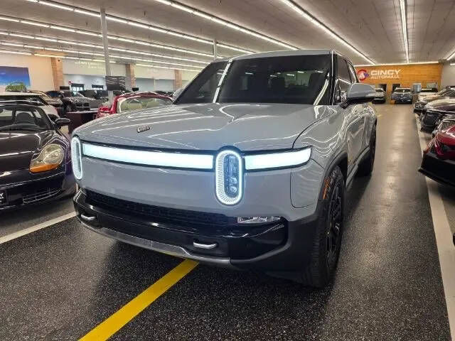2022 RIVIAN R1T