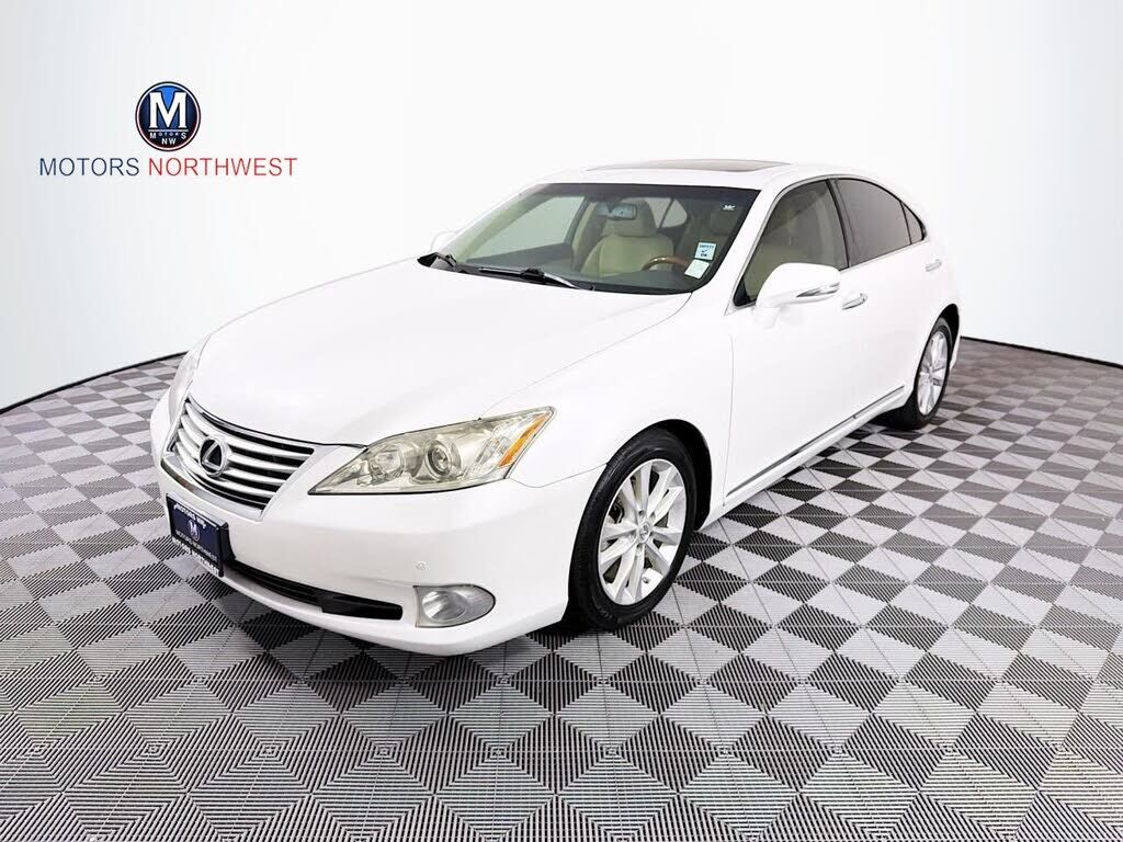 2011 LEXUS ES