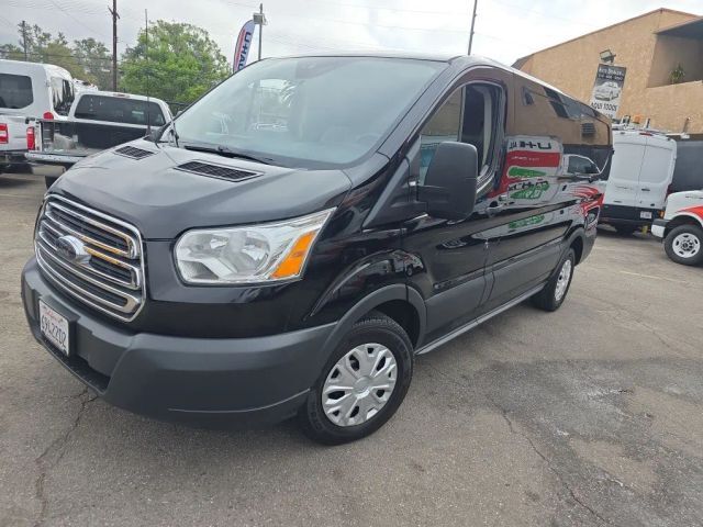 2018 FORD Transit