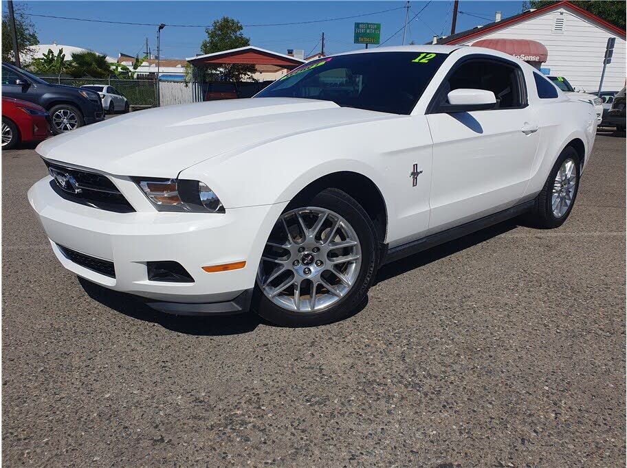 2012 FORD Mustang
