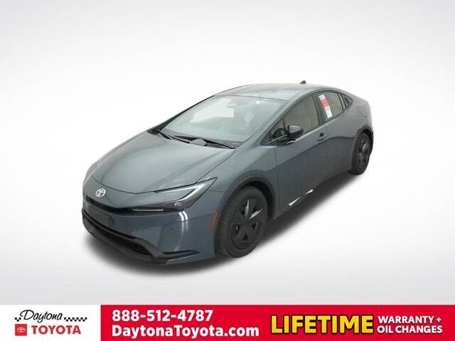 2026 TOYOTA PRIUS