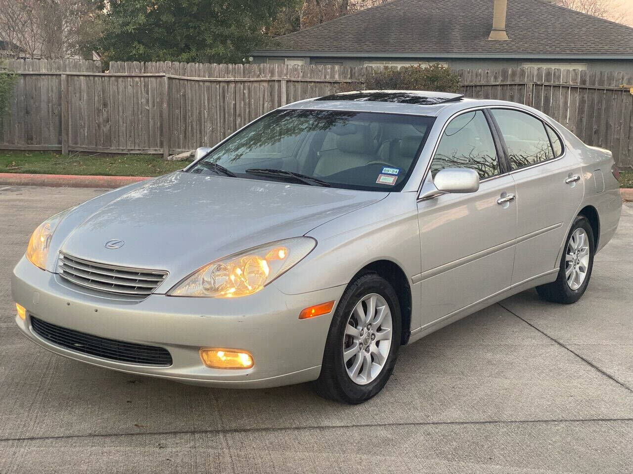 2002 LEXUS ES