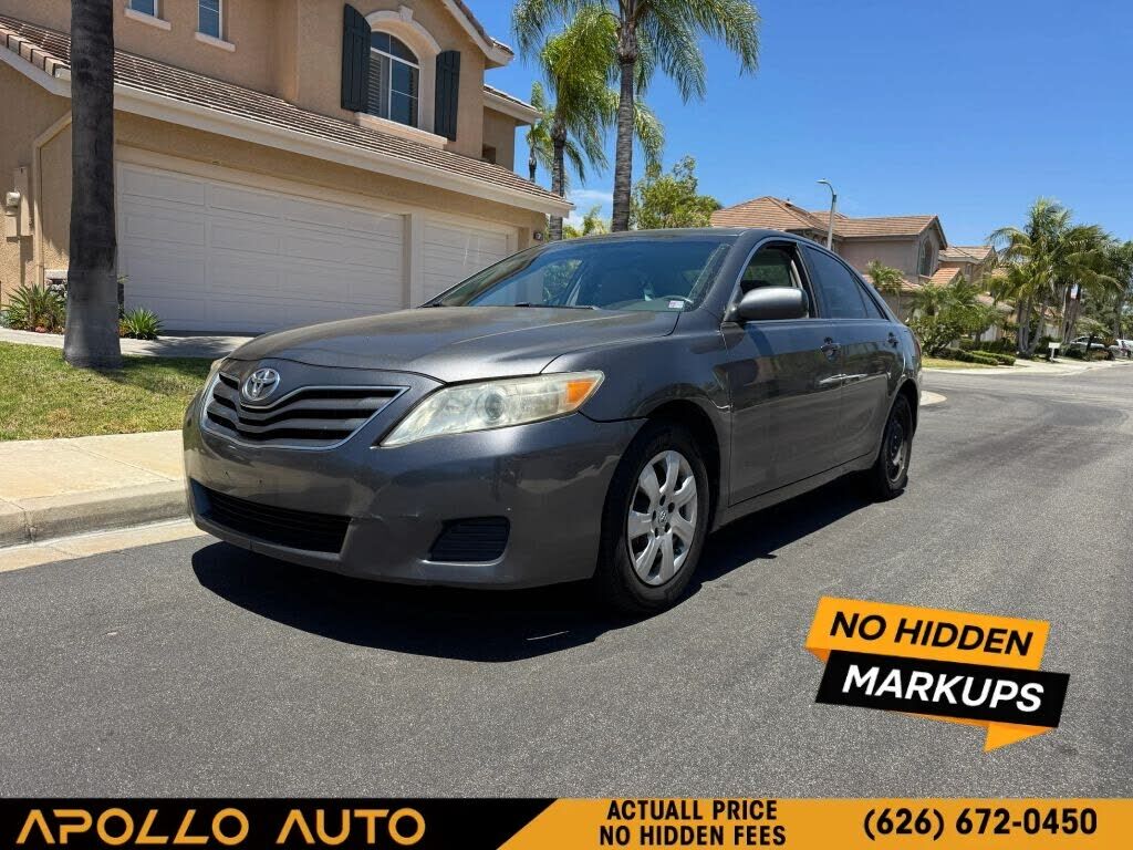 2011 TOYOTA Camry