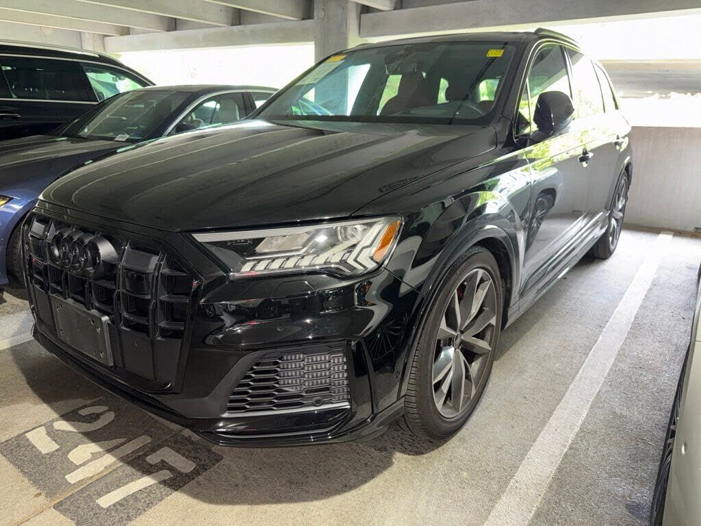 2023 AUDI SQ7