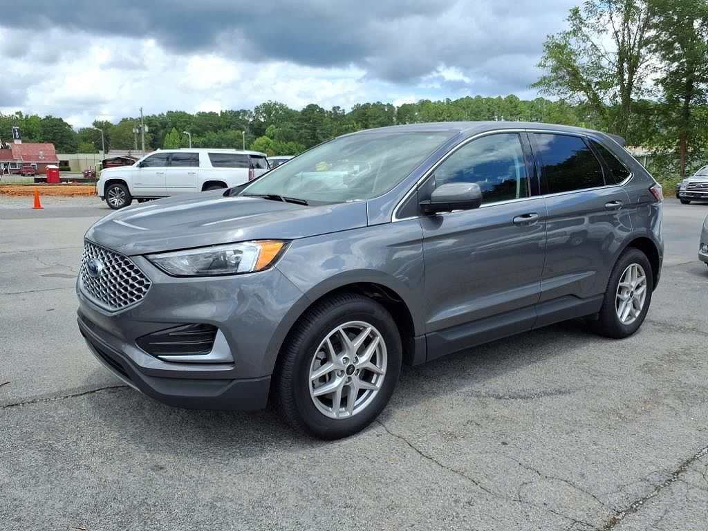 2023 FORD Edge