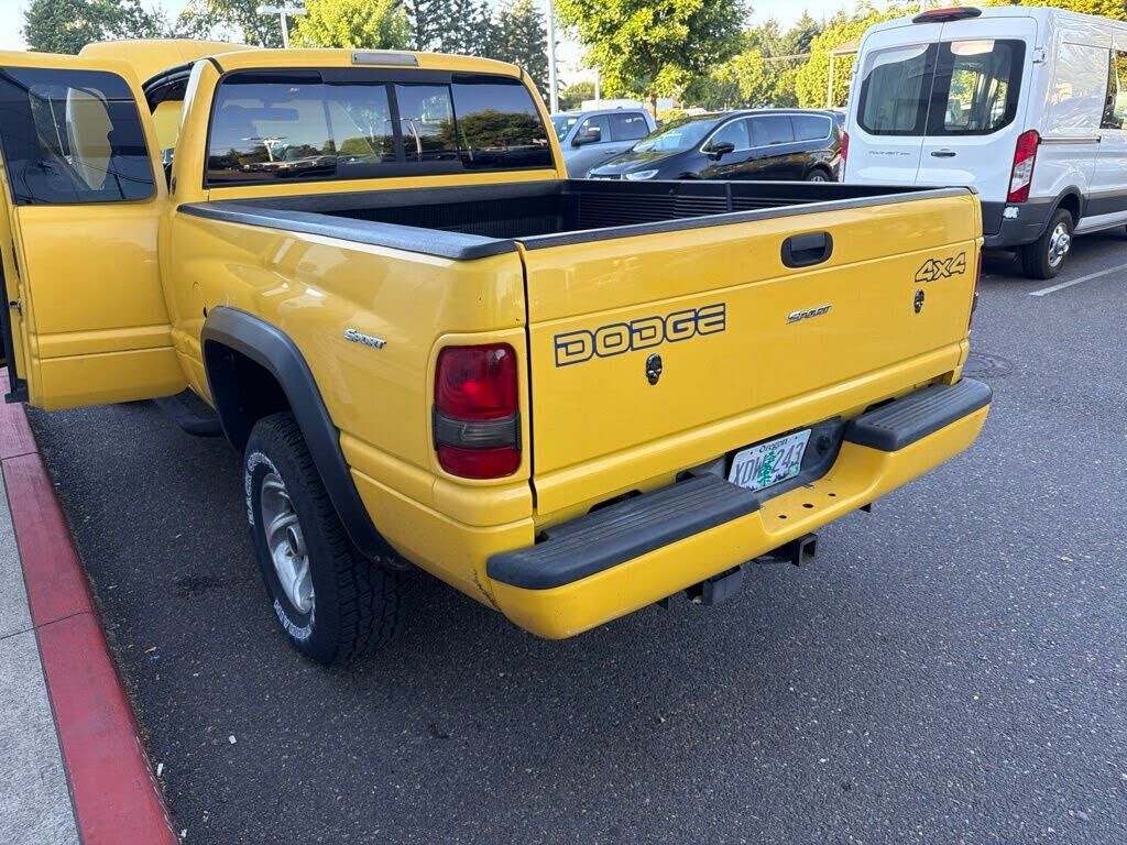 2000 DODGE Ram