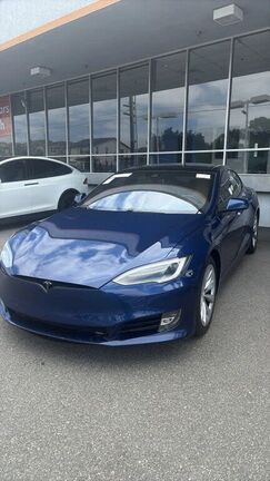 2016 TESLA Model S