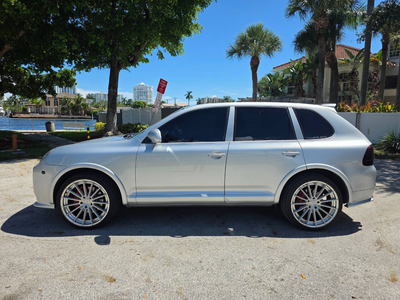 2004 PORSCHE Cayenne