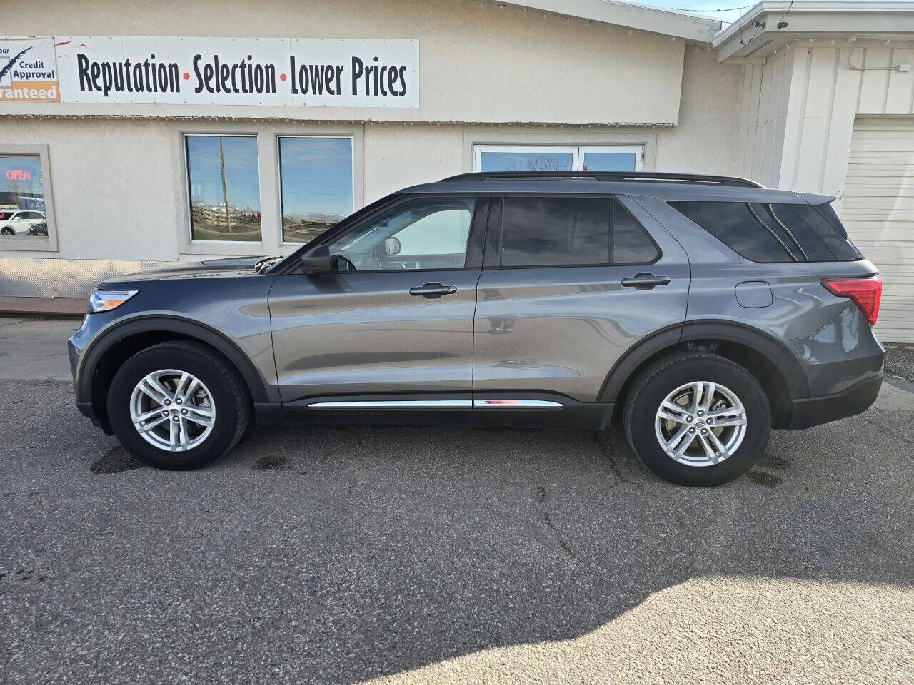 2024 FORD Explorer