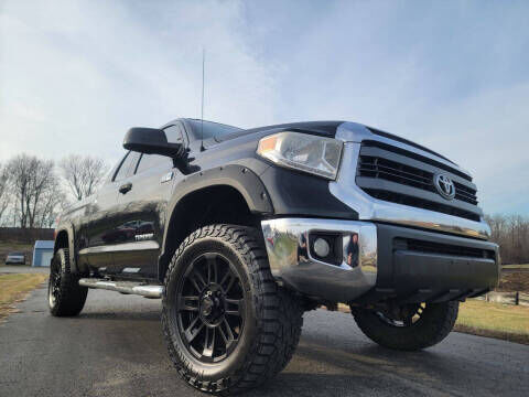 2015 TOYOTA Tundra