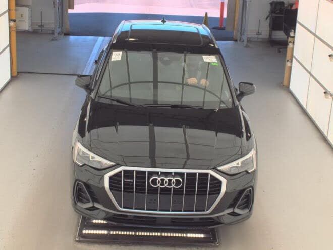 2021 Audi Q3