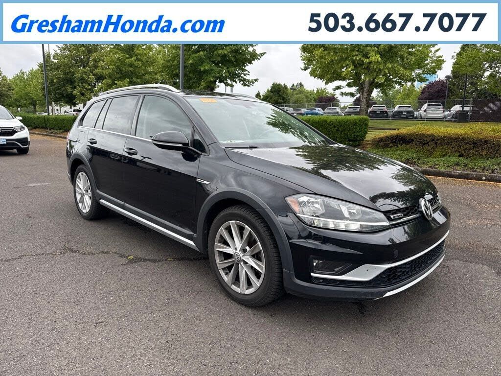 2018 VOLKSWAGEN Golf Alltrack