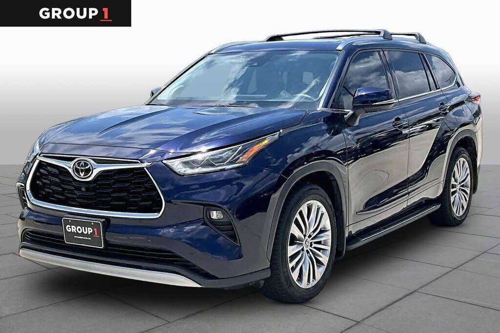 2021 TOYOTA Highlander