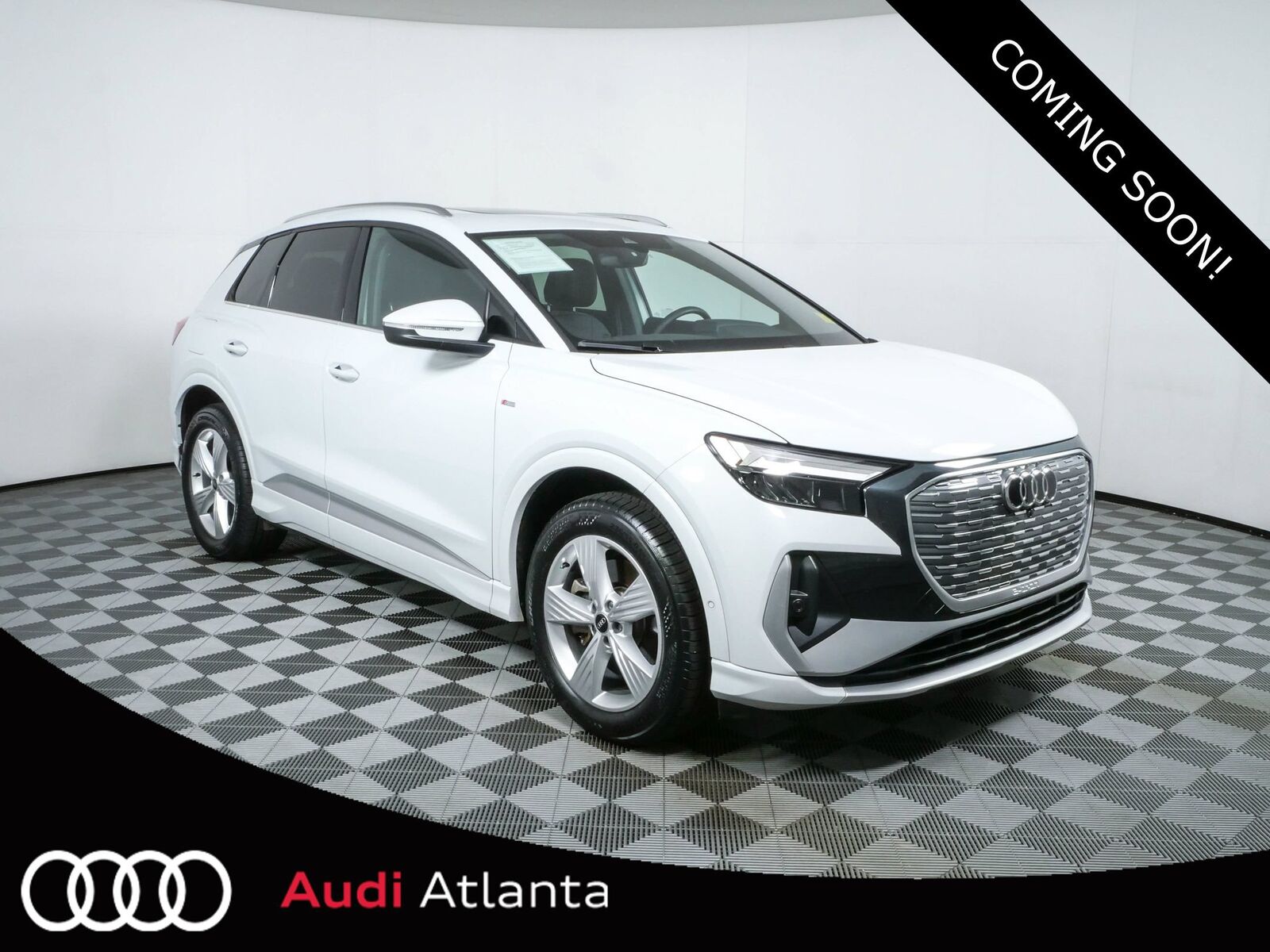 2023 AUDI Q4