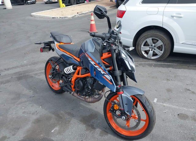 2024 KTM DUKE