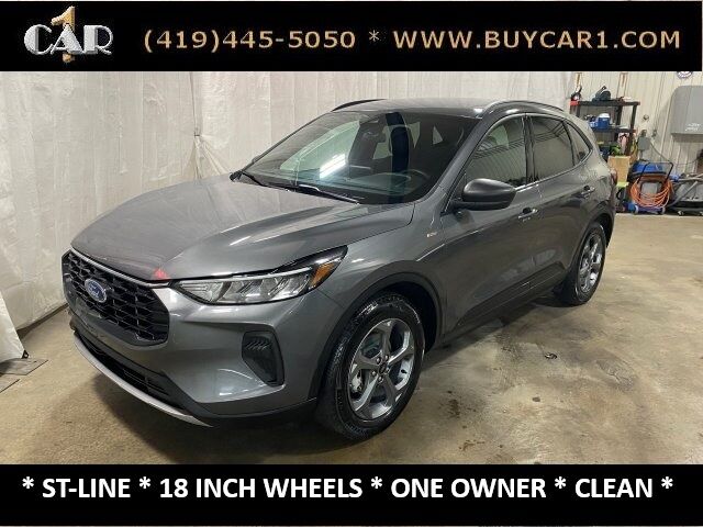 2025 FORD Escape
