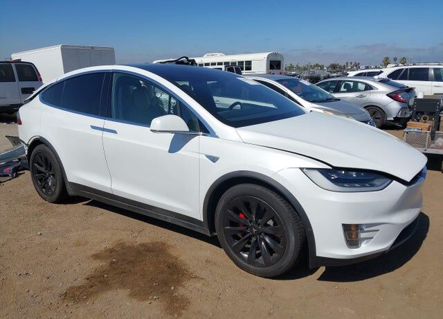 2016 TESLA Model X