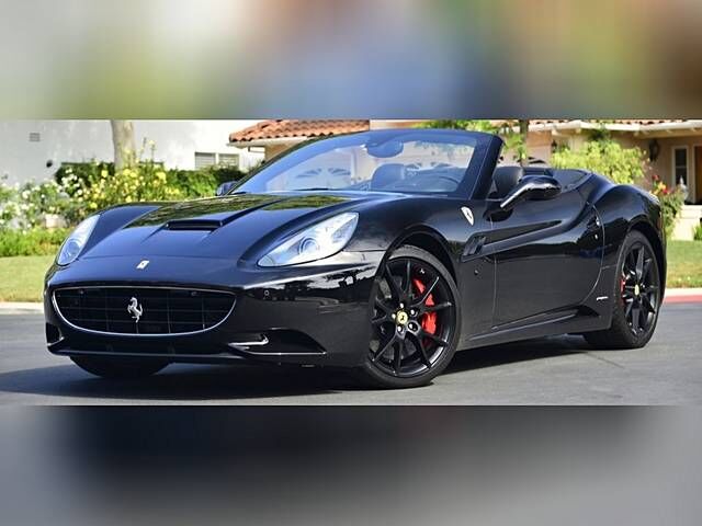 2010 FERRARI California