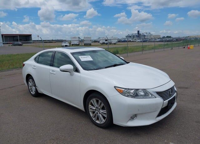 2014 LEXUS ES