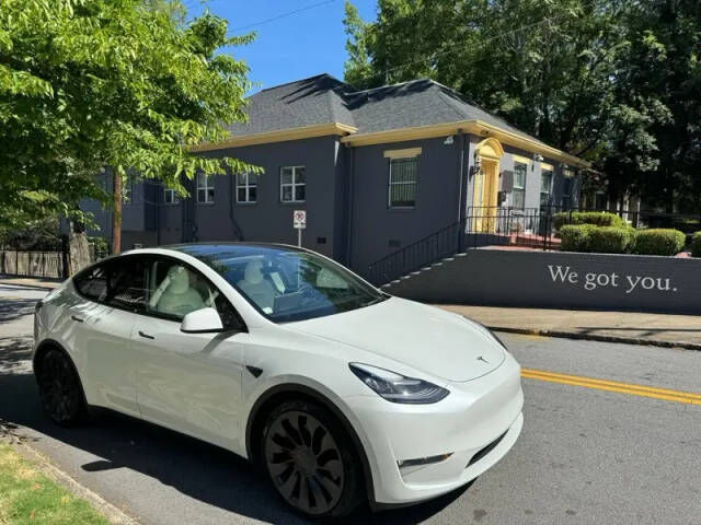 2022 TESLA Model Y