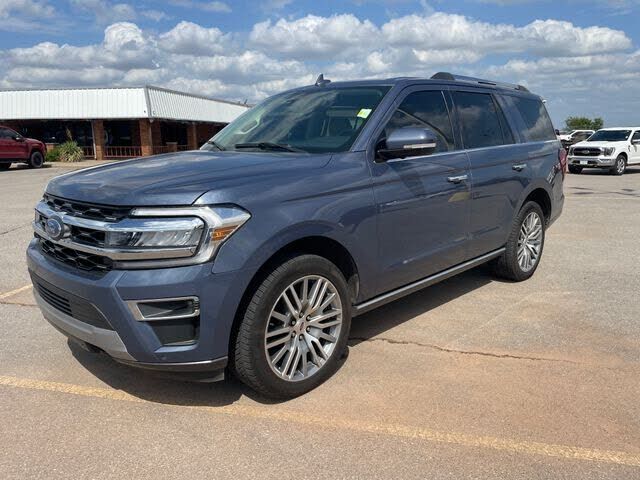 2022 FORD Expedition