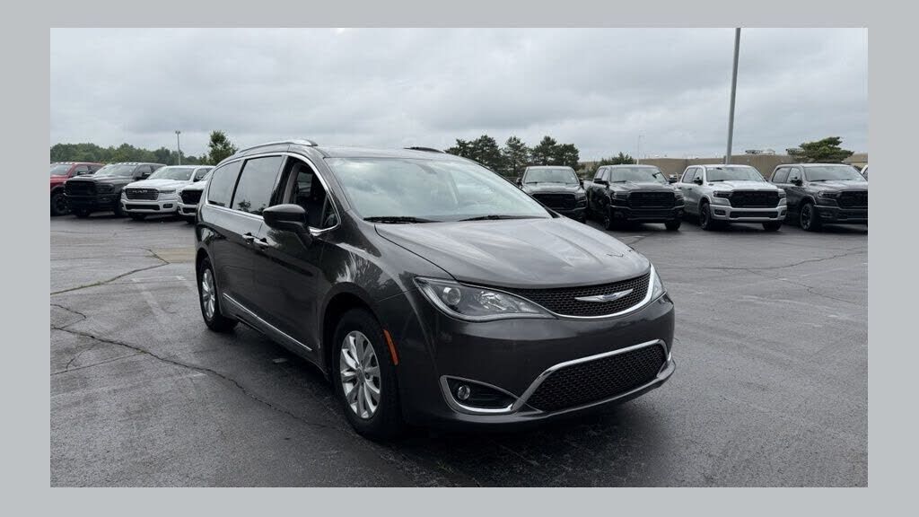 2018 CHRYSLER Pacifica