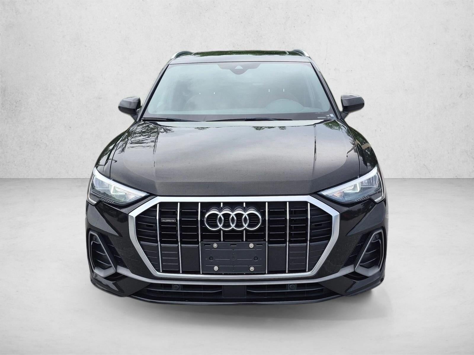 2022 Audi Q3