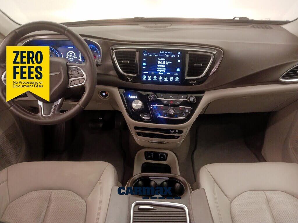 2017 CHRYSLER Pacifica