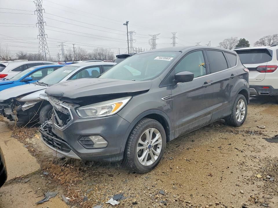 2017 FORD Escape