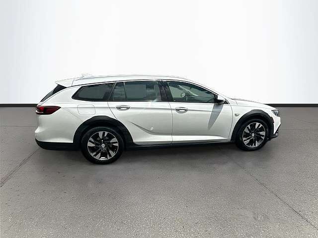 2019 BUICK Regal TourX