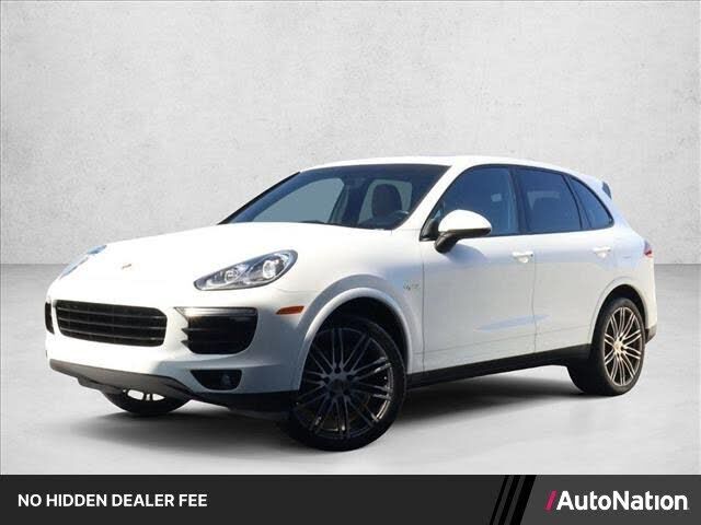 2017 PORSCHE Cayenne