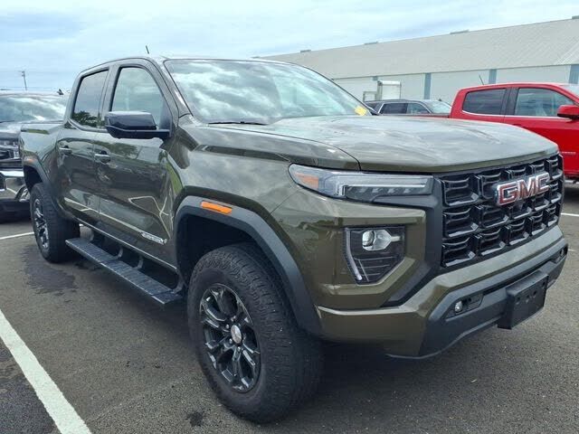 2024 GMC Canyon