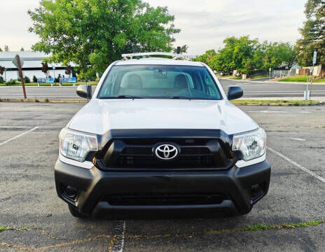 2015 TOYOTA Tacoma
