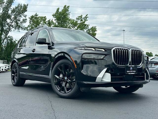 2023 BMW X7
