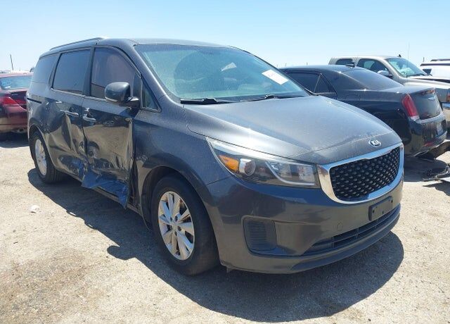 2016 KIA Sedona