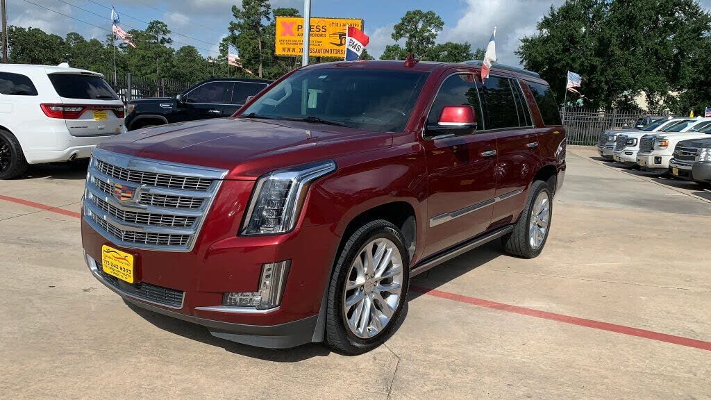2020 CADILLAC Escalade