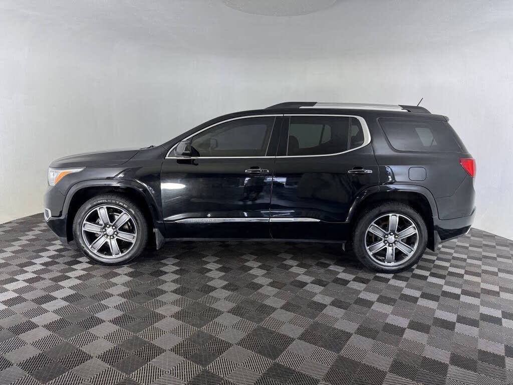 2017 GMC Acadia