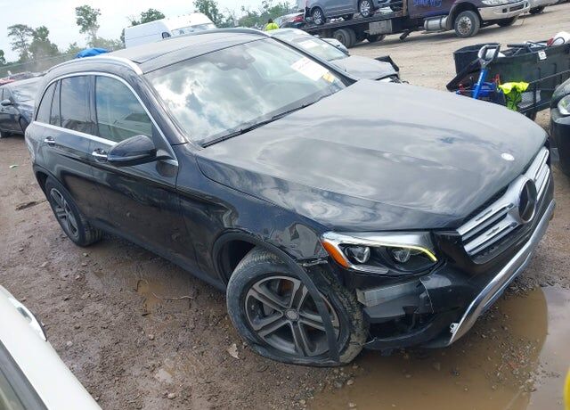 2016 MERCEDES-BENZ GLC-Class