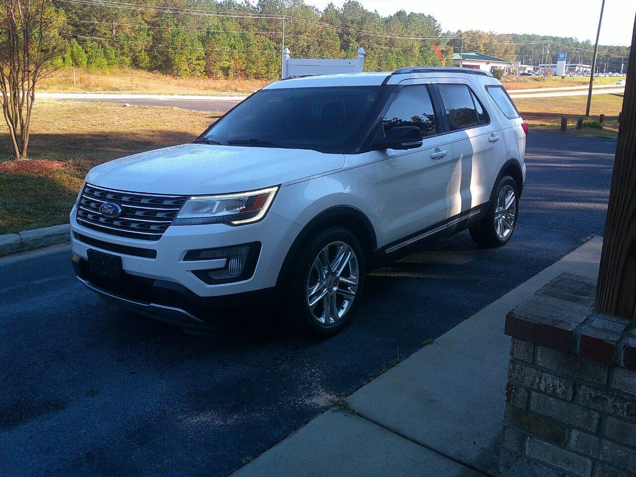 2017 FORD Explorer