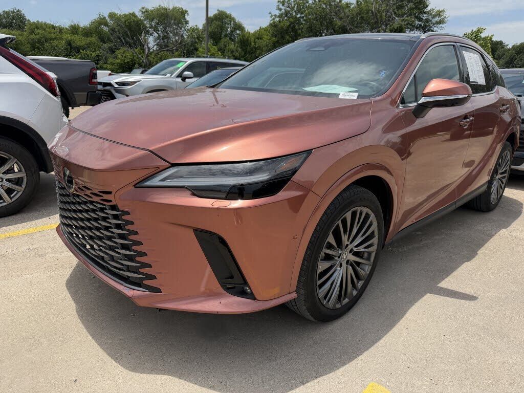 2023 LEXUS RX