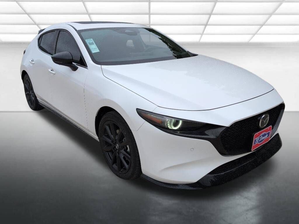 2026 MAZDA Mazda3