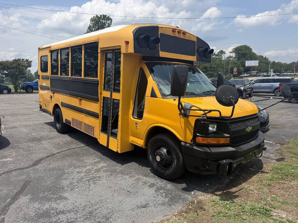 2012 CHEVROLET Express