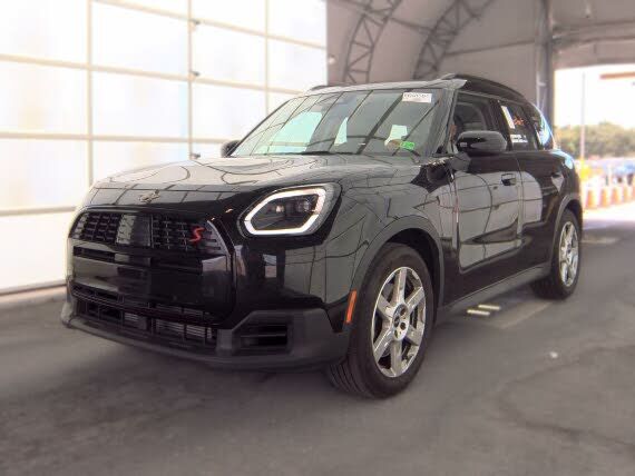 2025 MINI Countryman