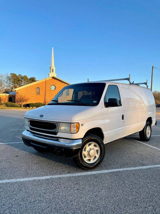 2001 FORD E-350