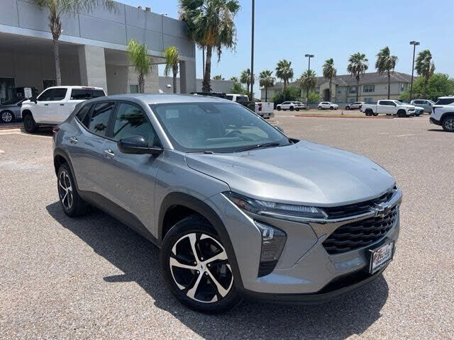 2026 CHEVROLET Trax